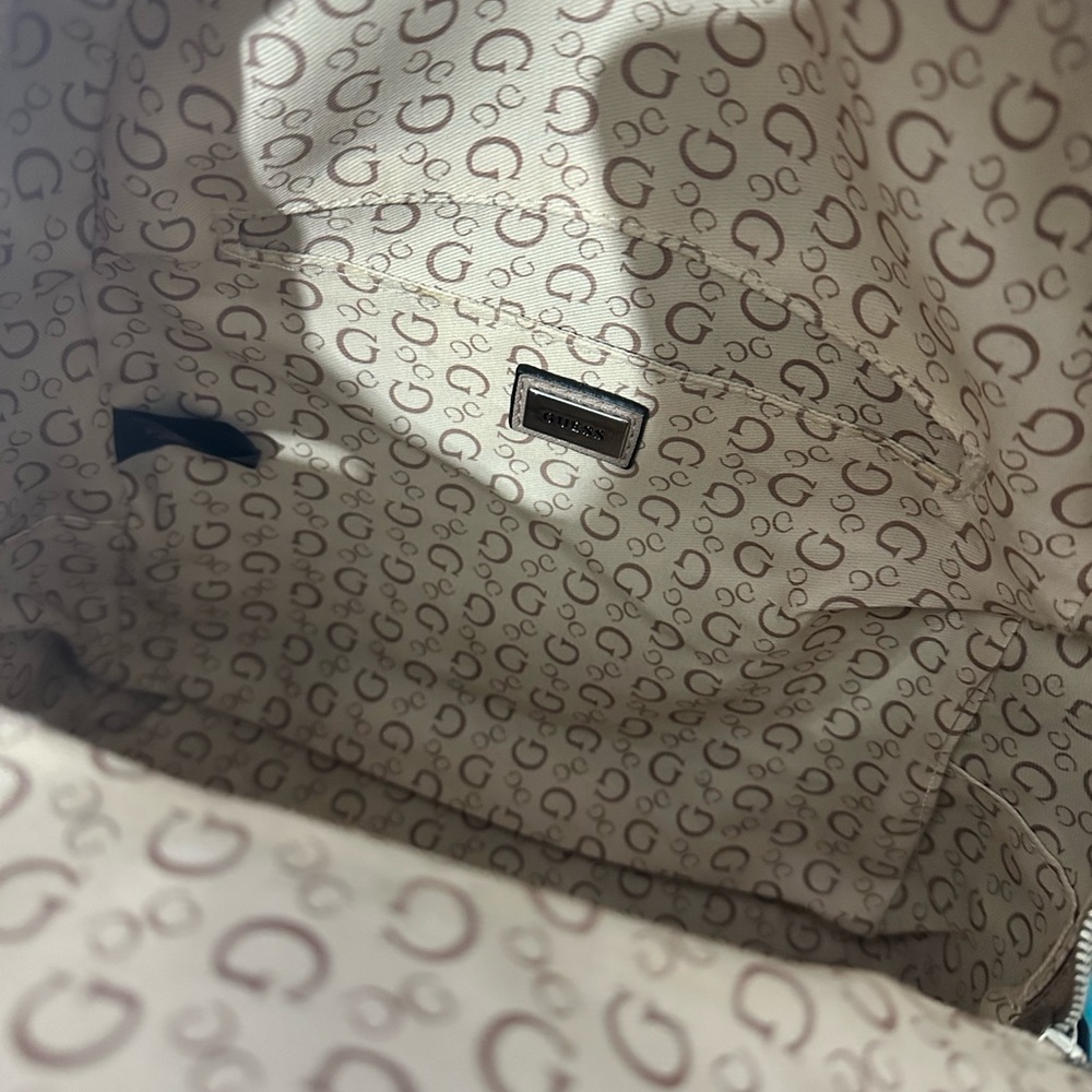 Guess Backpack - Picture 4 of 5
